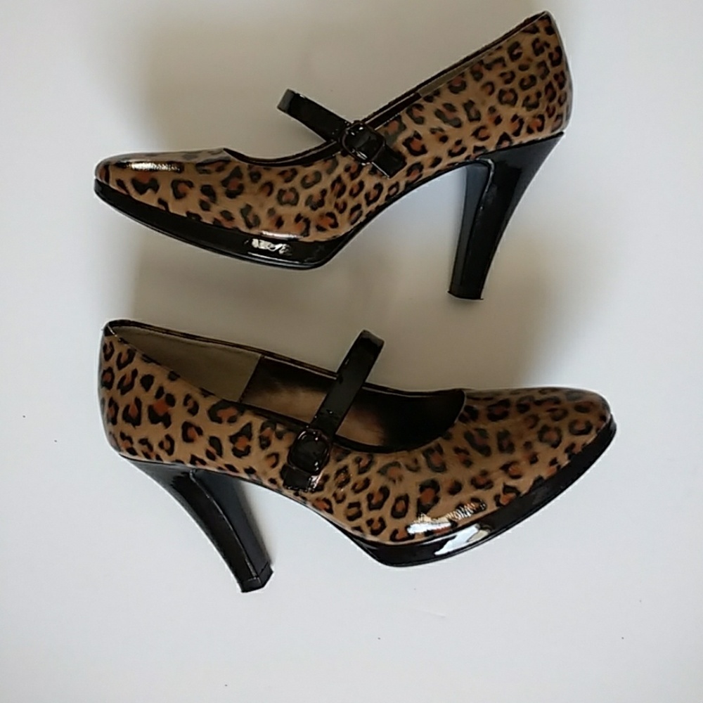Söfft Leopard Print Heels
